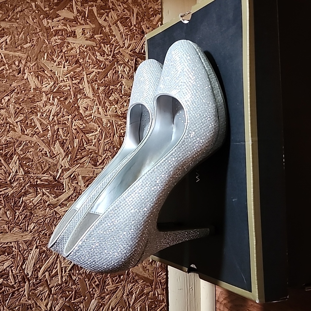 Worthington Heels, 7, Silver